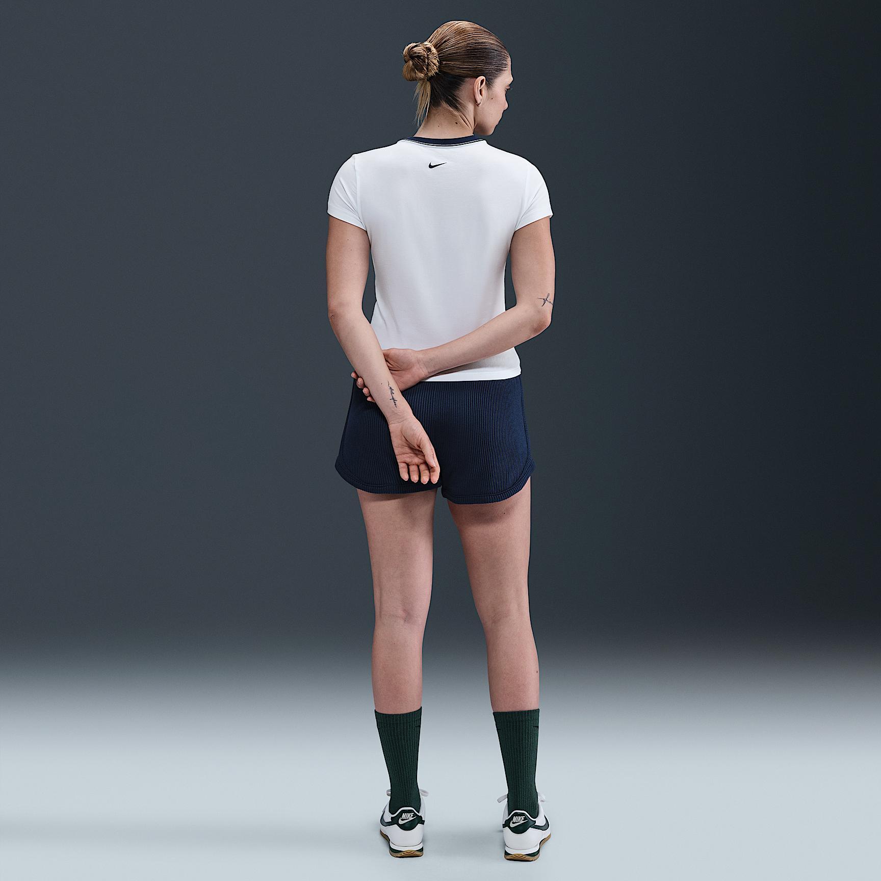 Nike Sportswear Chill Knit Women's Slim Cropped T-Shirt Product Image