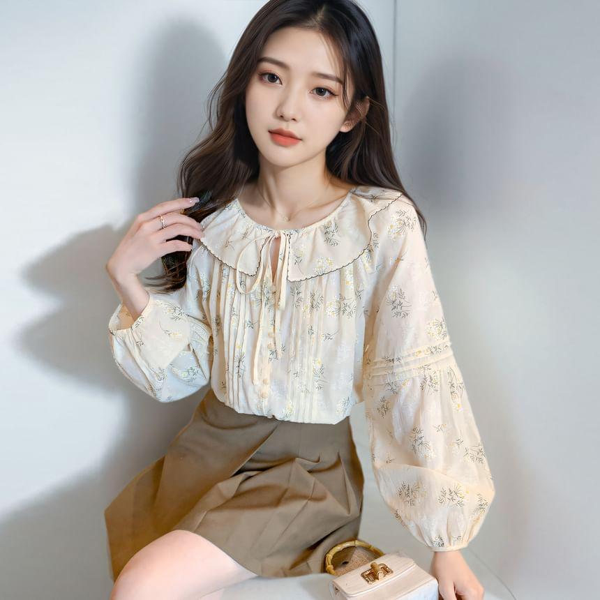 Long-Sleeve Floral Bow Pintuck Blouse Product Image