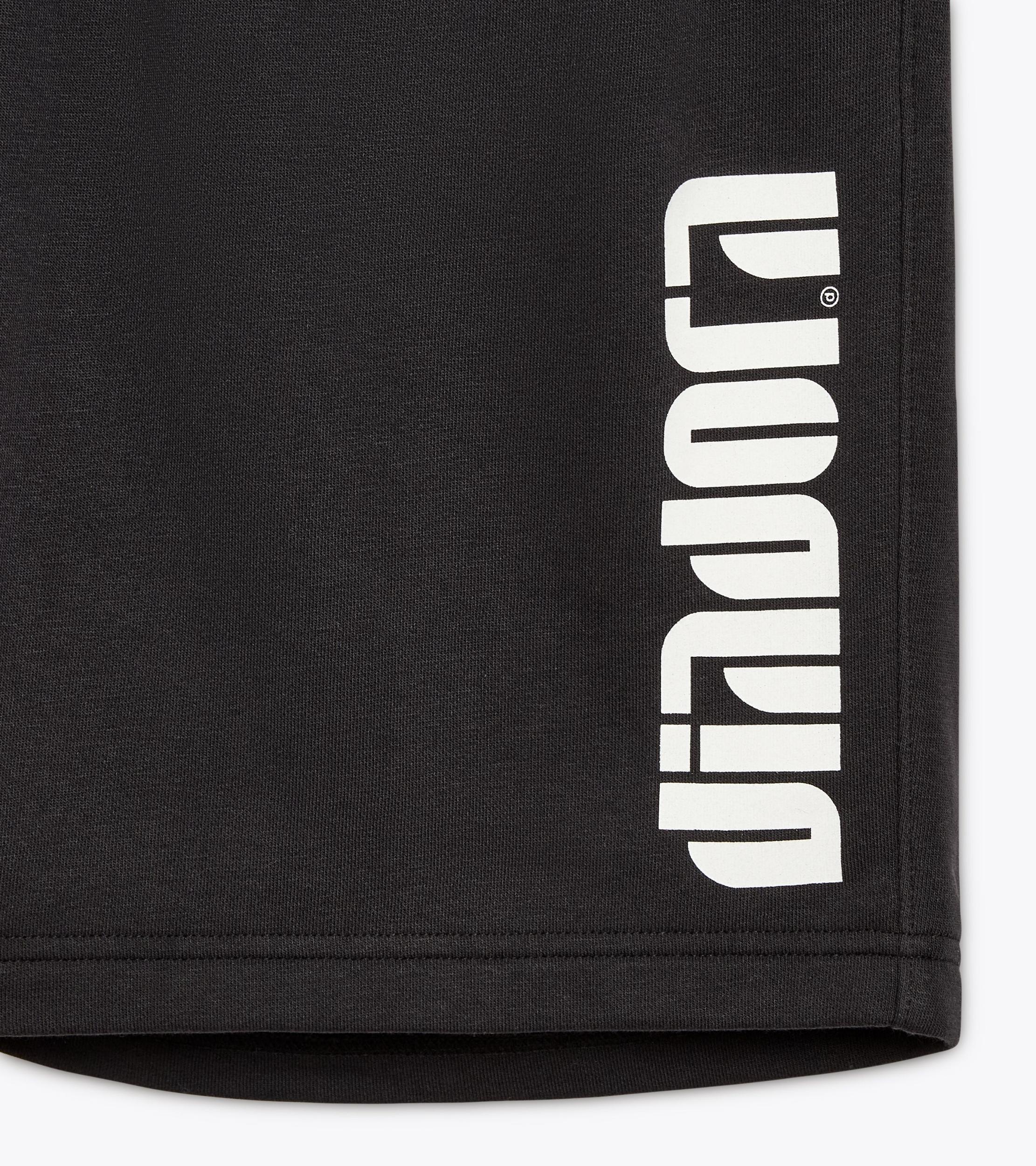 BERMUDA ATHL. LOGO Product Image