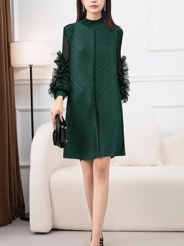 Long Sleeves Loose Embroidered Pleated Solid Color Round-Neck Midi Dresses Product Image