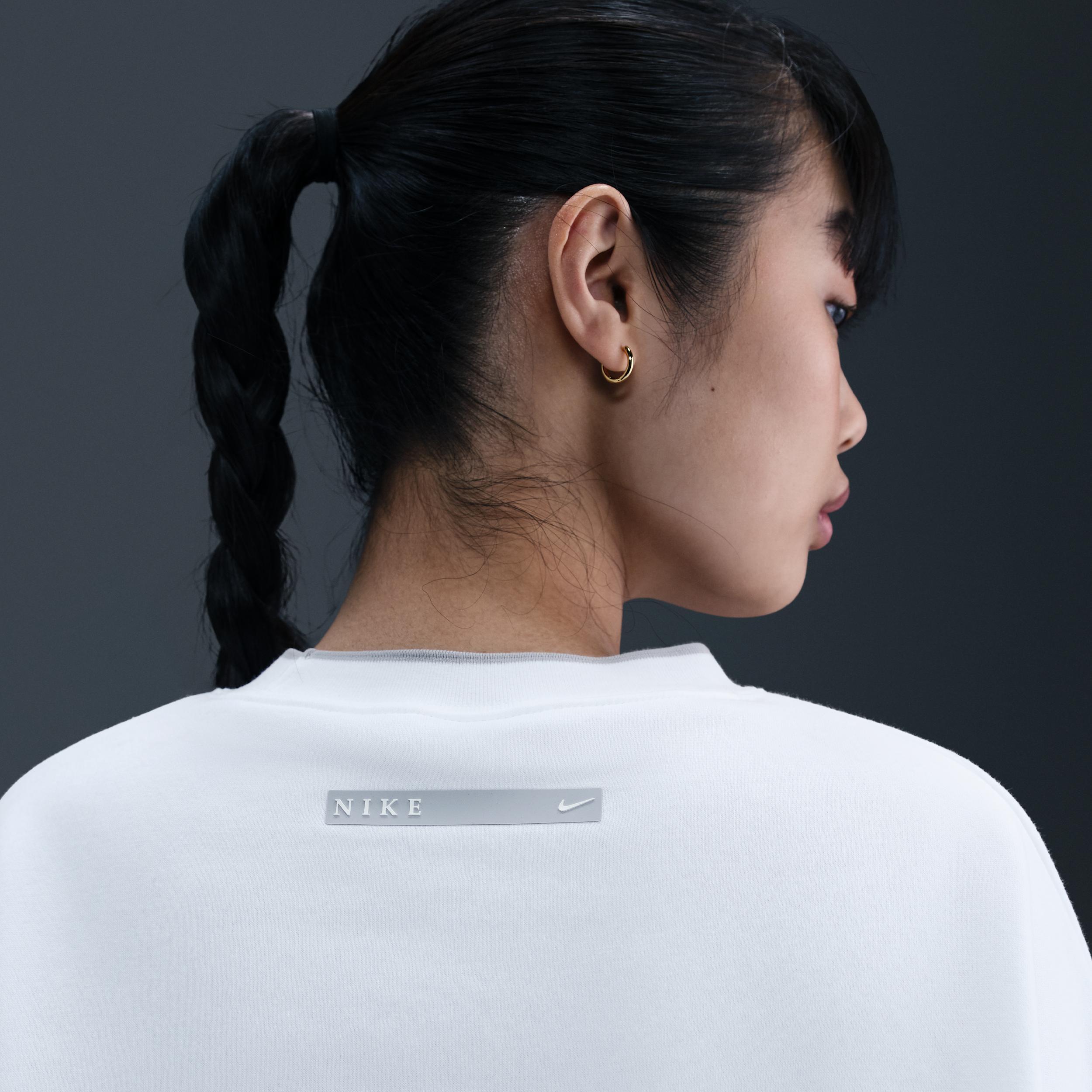 Nike Sportswear Phoenix Fleece Women's Oversized Crew-Neck Sweatshirt Product Image
