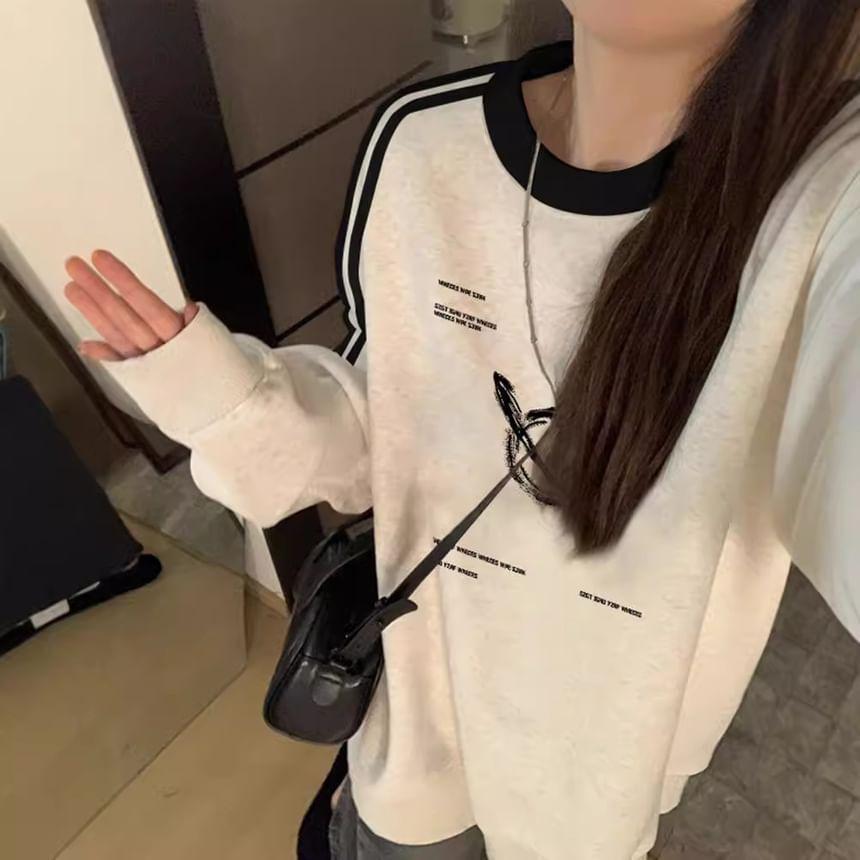 Round Neck Lettering Stripe Oversized Sweatshirt Product Image