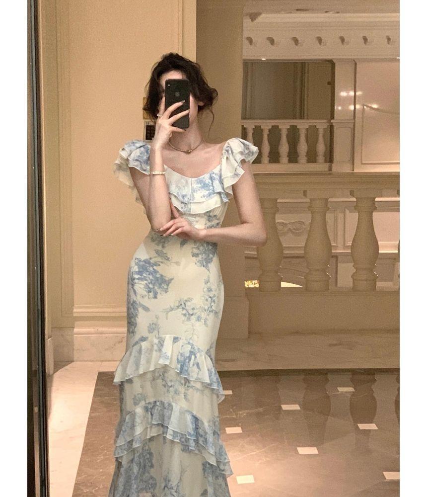 Ruffle Strap Square-Neck Floral Print Ruffled Midi Mermaid Dress Product Image
