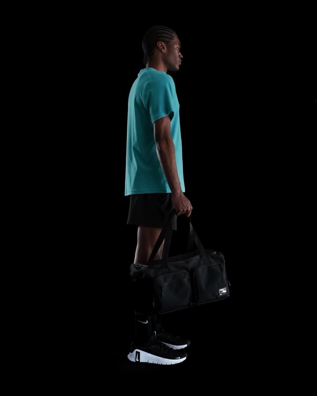 Nike Primary Men's Dri-FIT Short-Sleeve Versatile Top Product Image