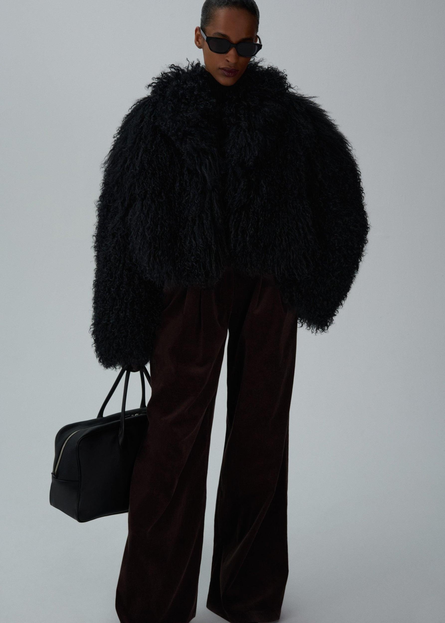 Short shag shearling coat in black Product Image