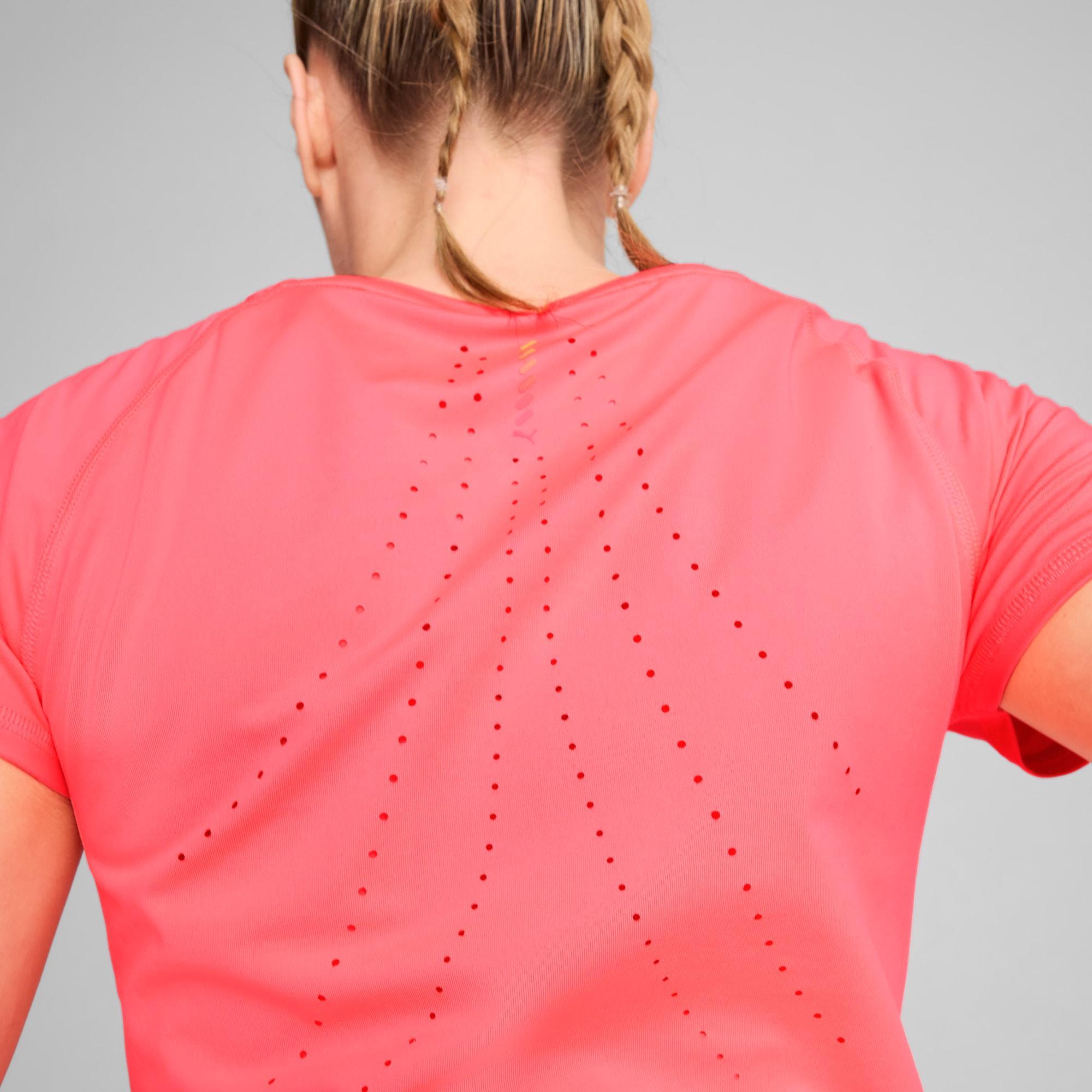 RUN CLOUDSPUN Women's Running Tee Product Image