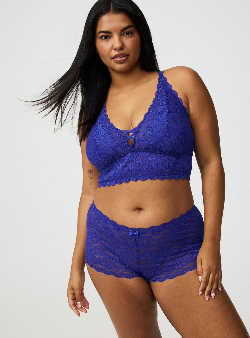 Lightly Lined Simply Lace XO Front Bralette Product Image