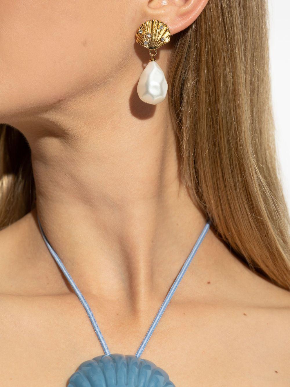shell-shaped faux pearl-drop earrings Product Image