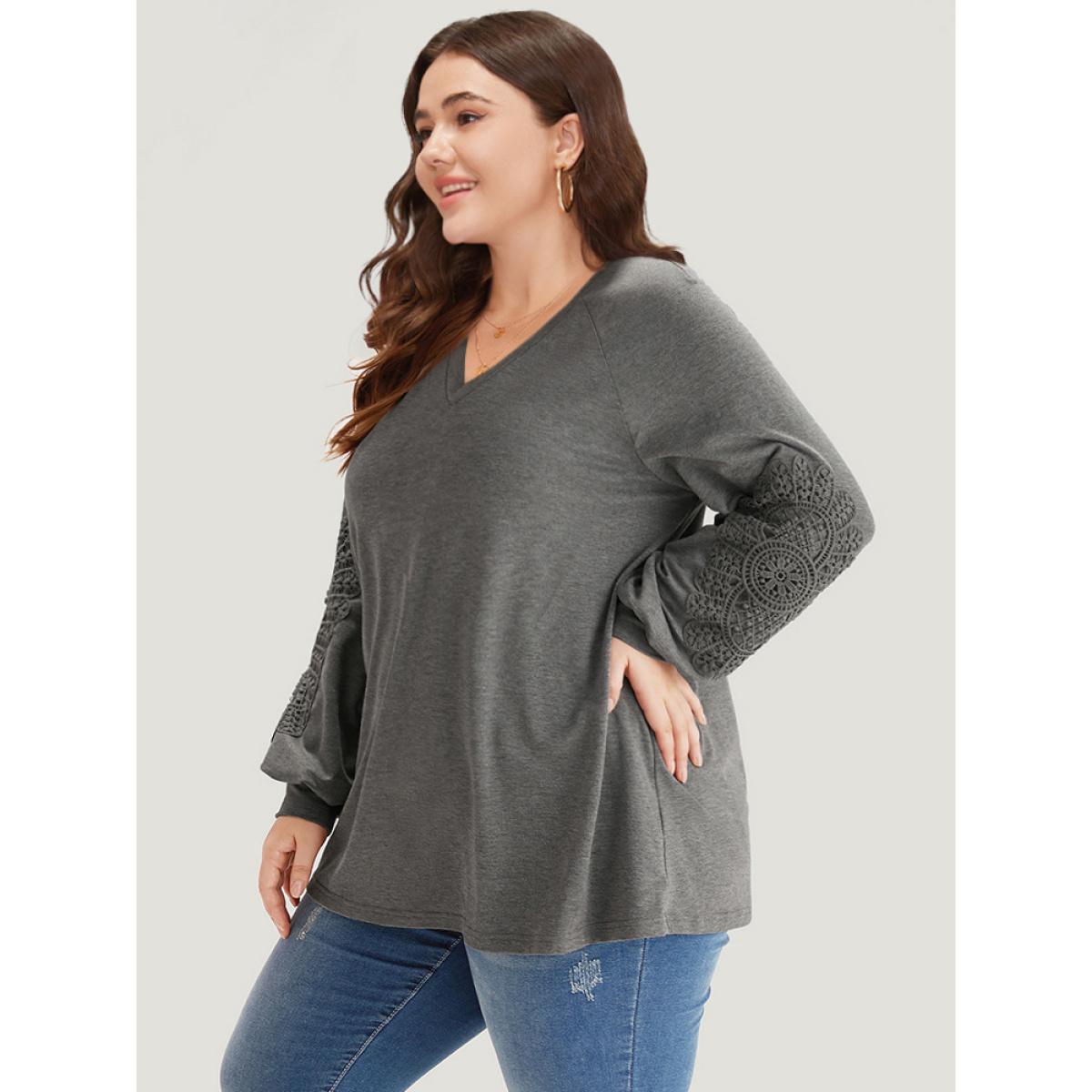 Plus Size Plain Guipure Lace V Neck Raglan Sleeve Sweatshirt Women Gray Elegant Plain V-neck Dailywear Sweatshirts BloomChic 18-20/2X Product Image