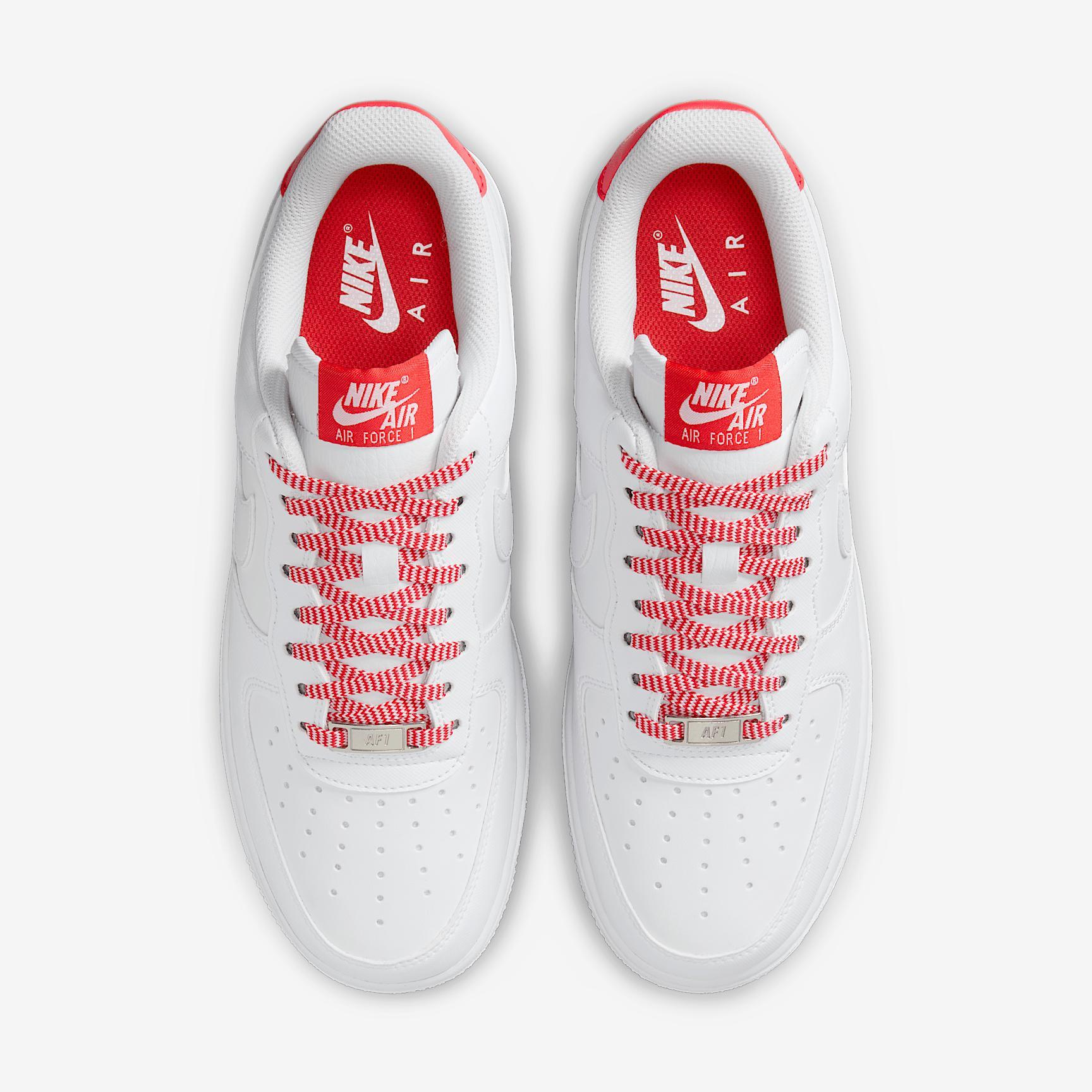 Nike Women's Air Force 1 '07 Shoes Product Image