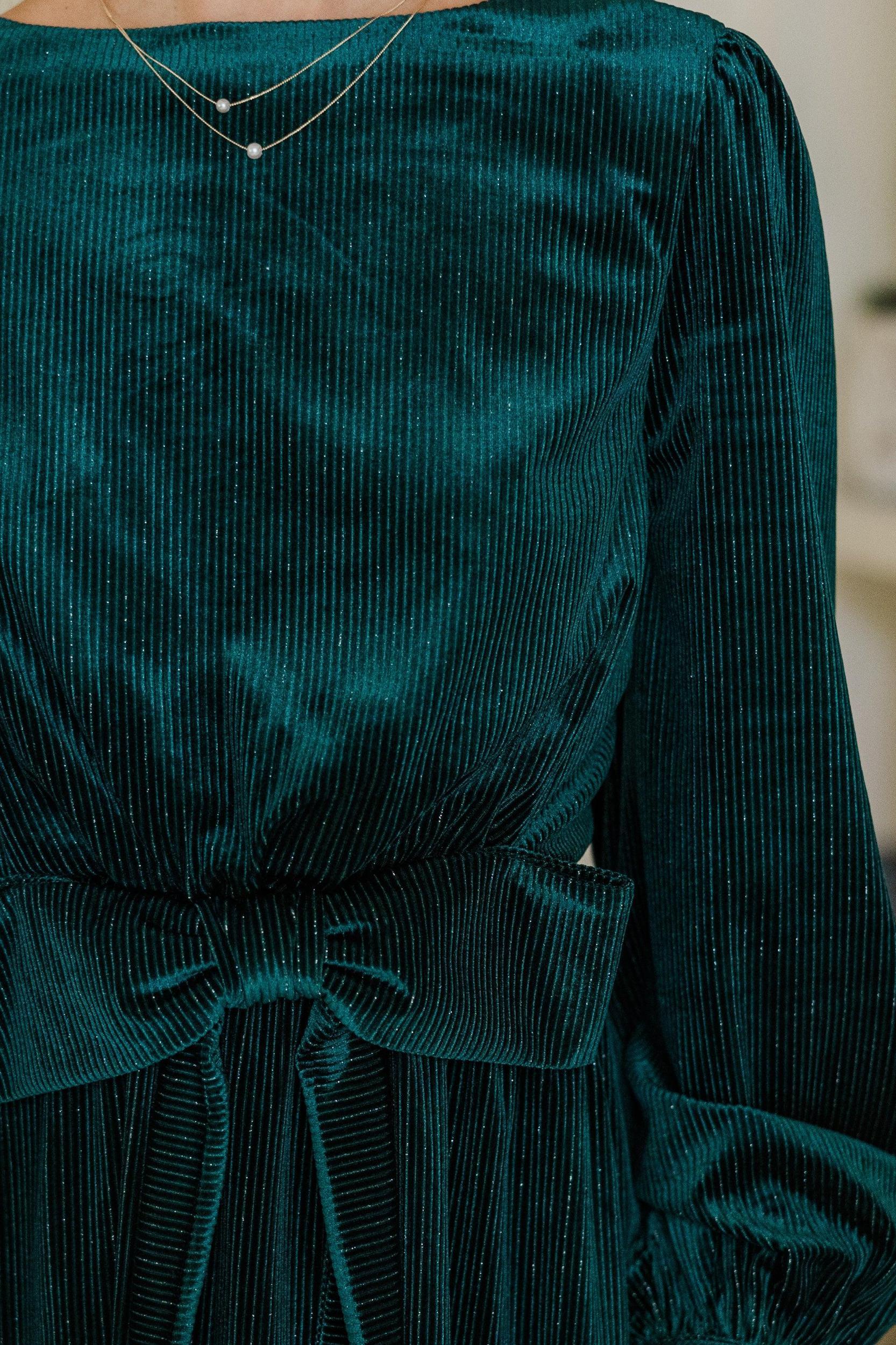 Just A Wish Emerald Green Velvet Dress Female Product Image
