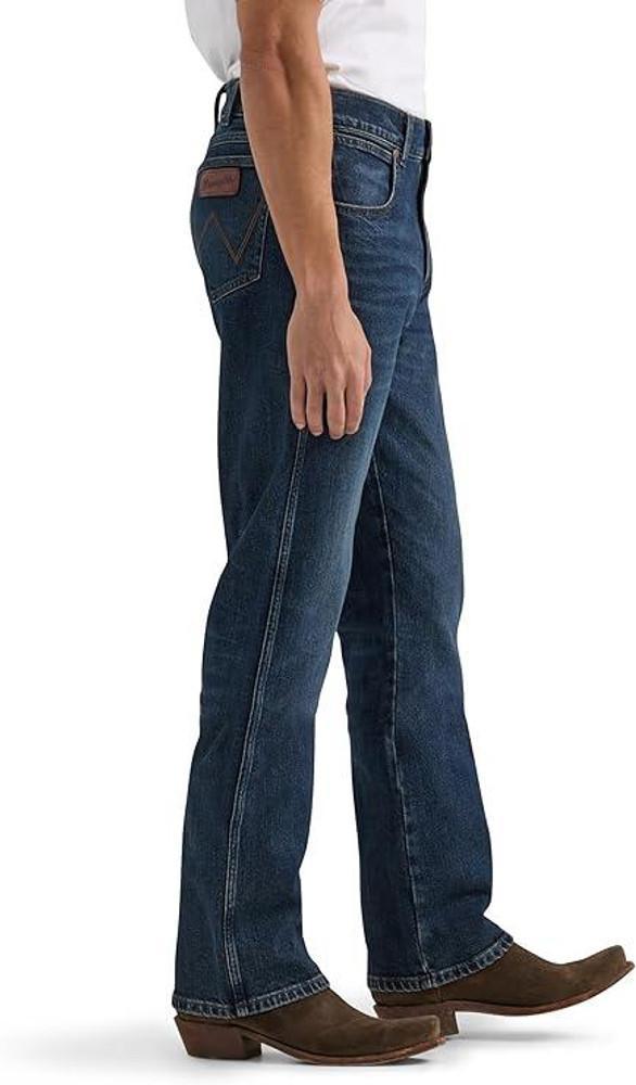 SALE Wrangler Retro® Men's Relaxed Fit Boot Cut Darren Jeans Product Image