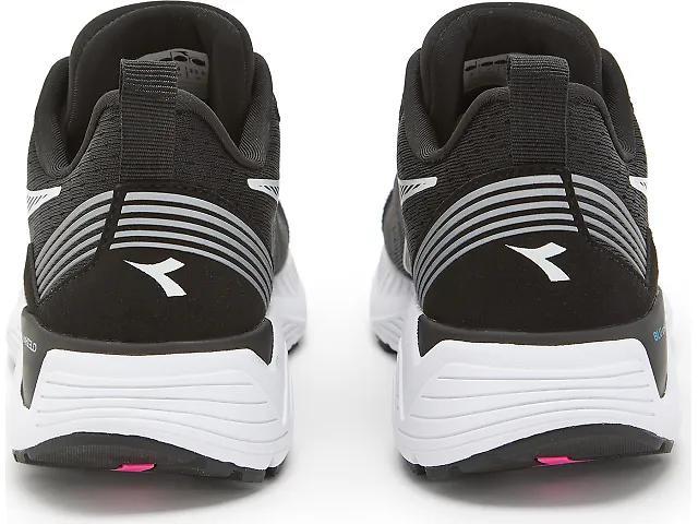 Women's | Diadora Mythos Blushield Vigore 2 Product Image