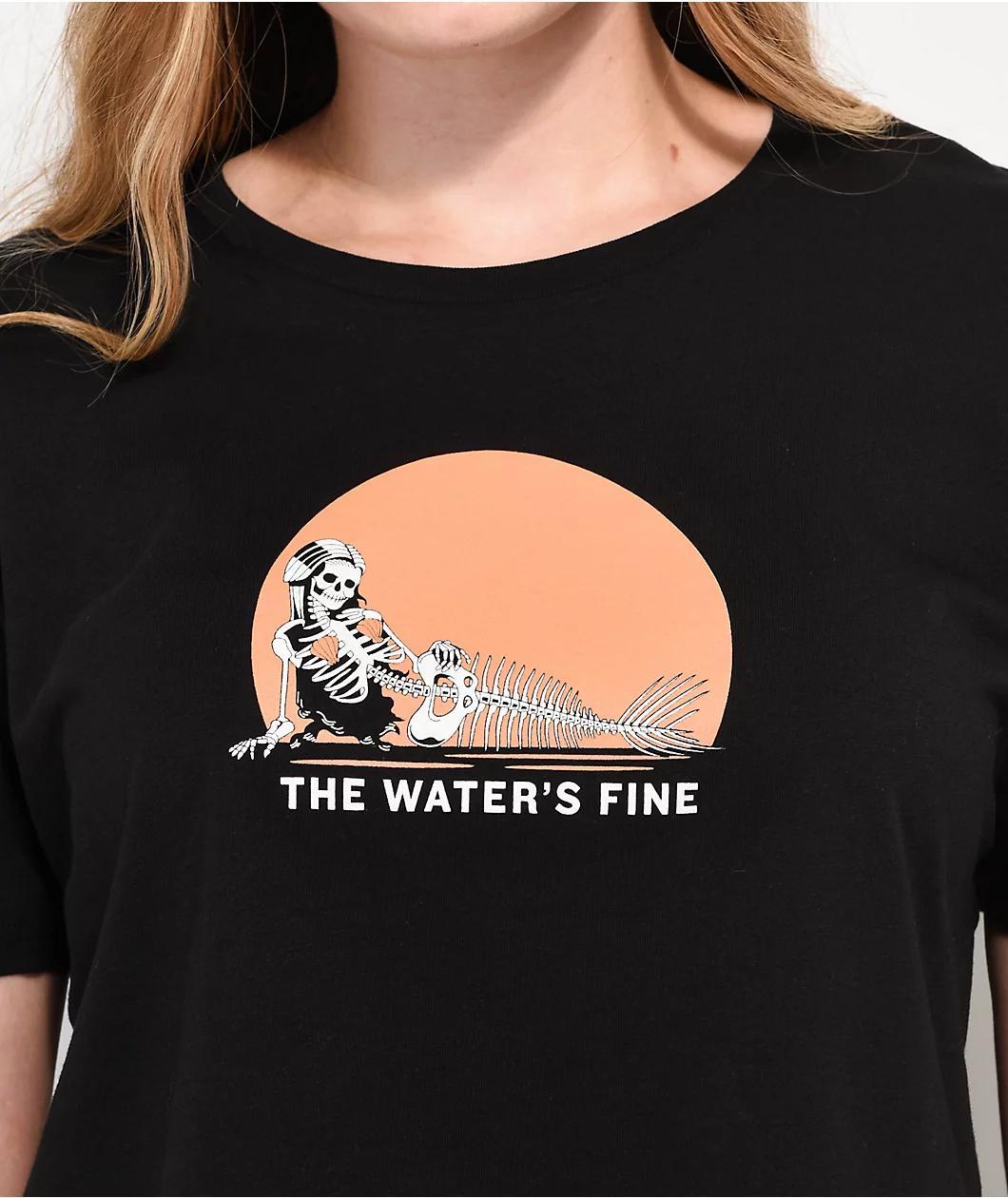 Chomp Waters Fine Black Crop T-Shirt Product Image