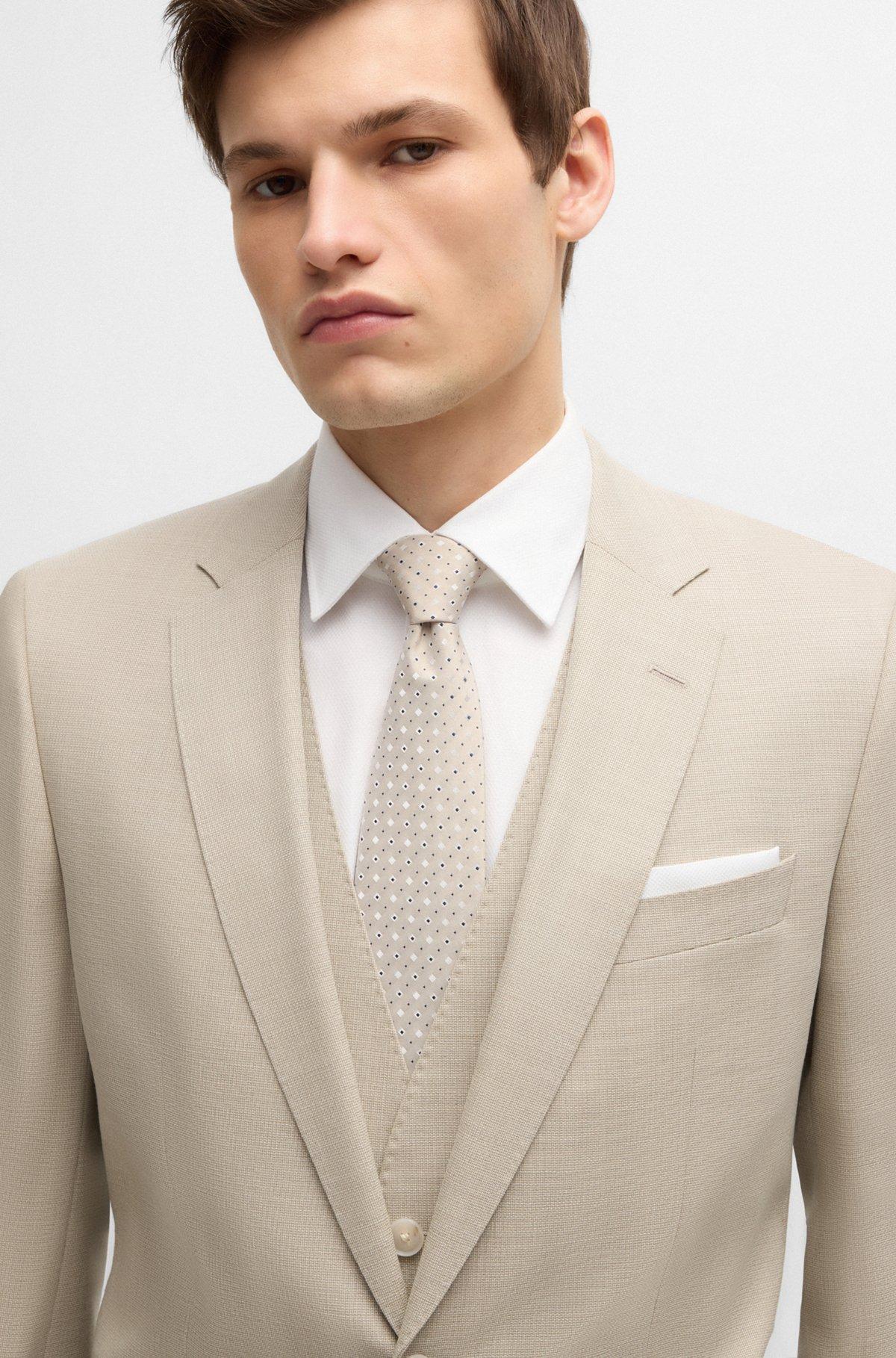 Slim-fit three-piece suit in patterned wool Product Image