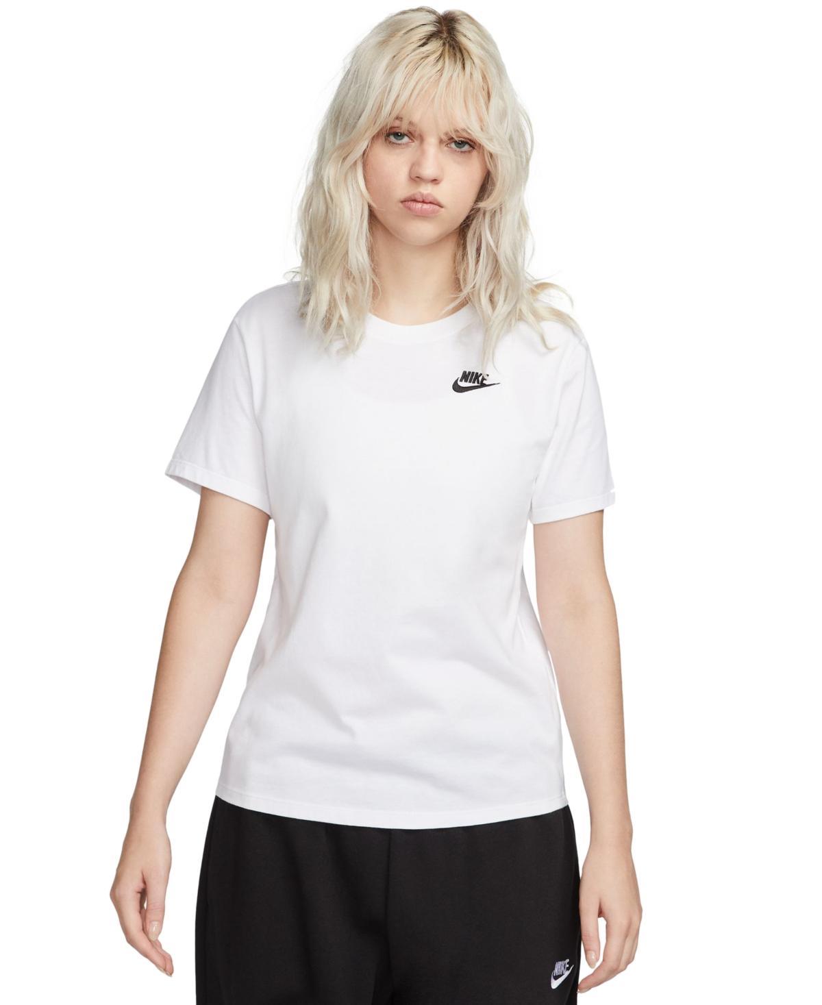 Women's Nike Sportswear Club Essentials Tee, Size: XS, Black Product Image