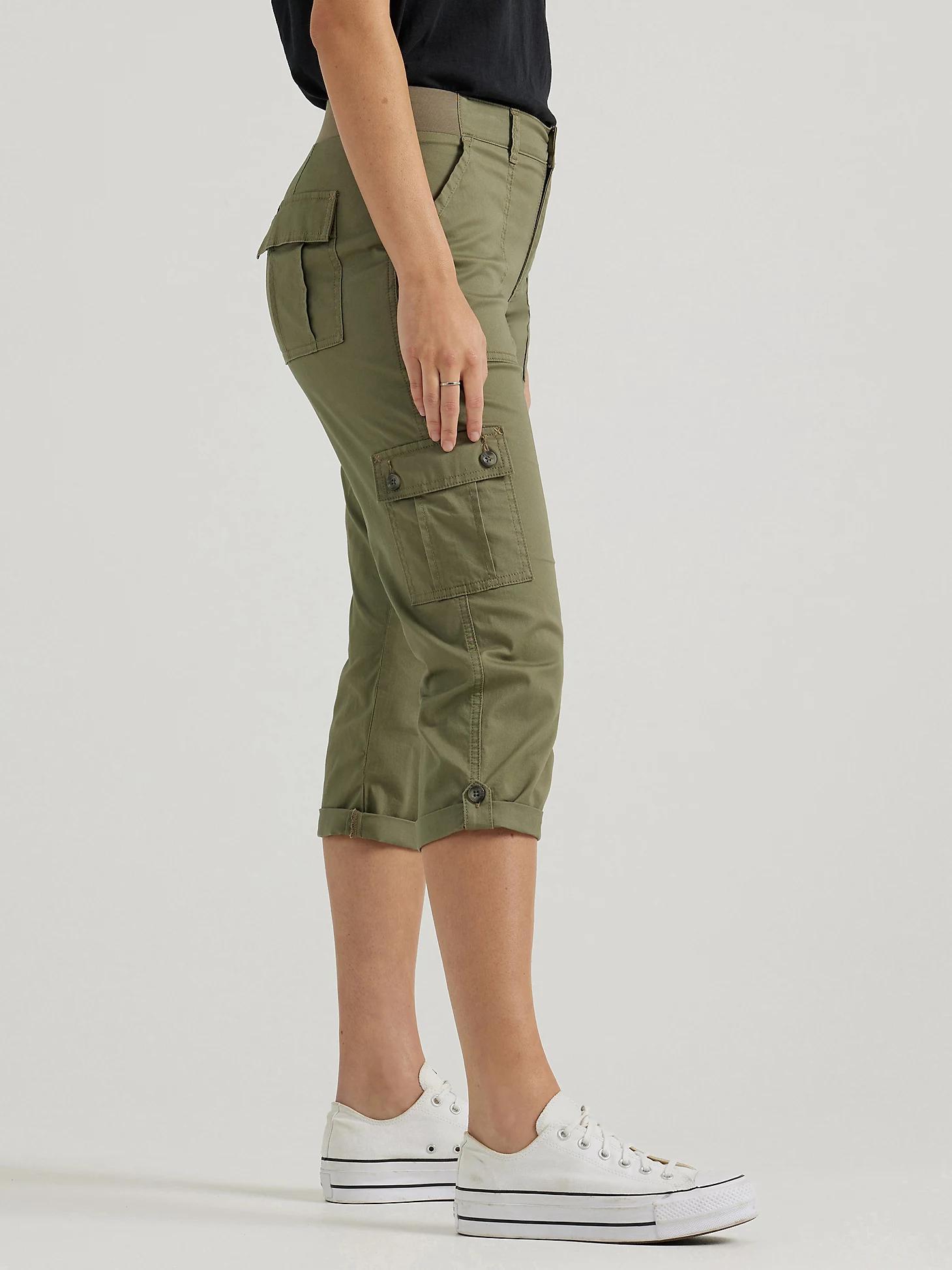 Women's Ultra Lux Comfort with Flex-to-Go Relaxed Fit Cargo Capri | Women's Capris & Crops | Lee® Product Image