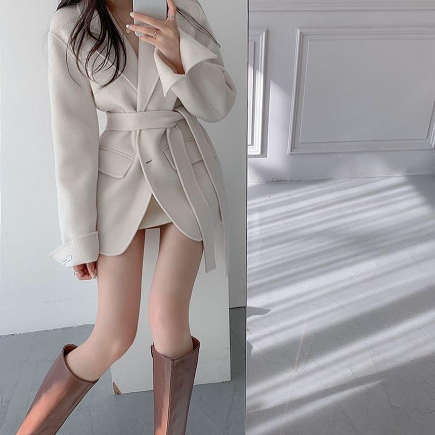 Lapel Collar Plain Single Breasted Coat Product Image