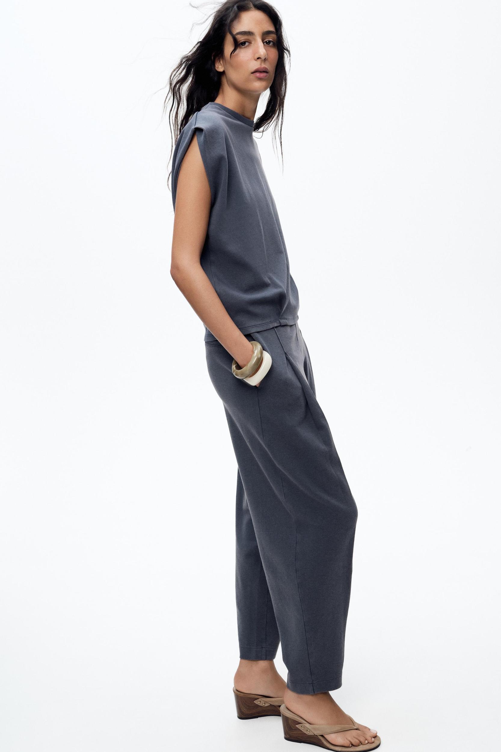 WASHED PLEATED PANTS Product Image