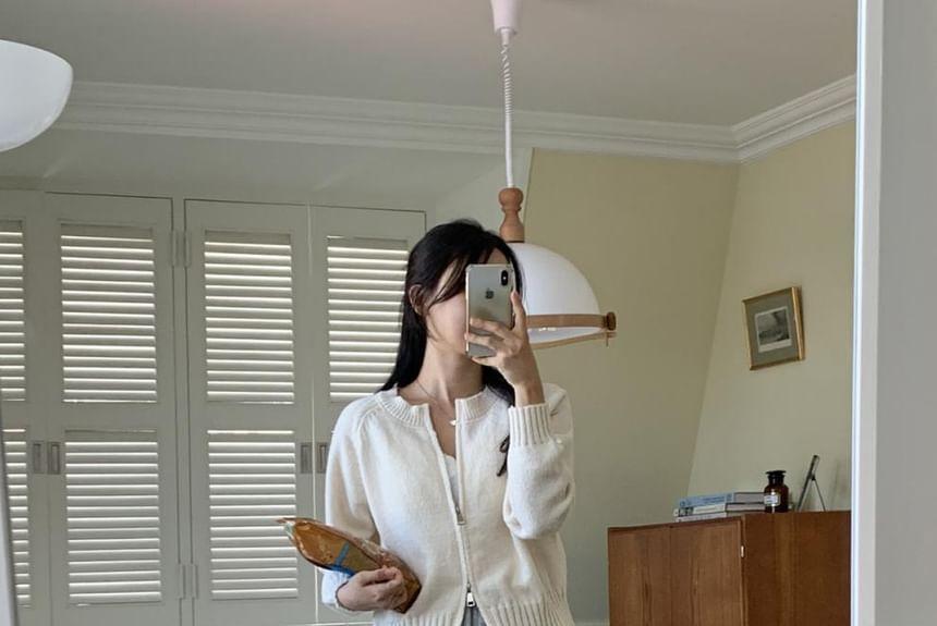 Plain Zip Cardigan Product Image