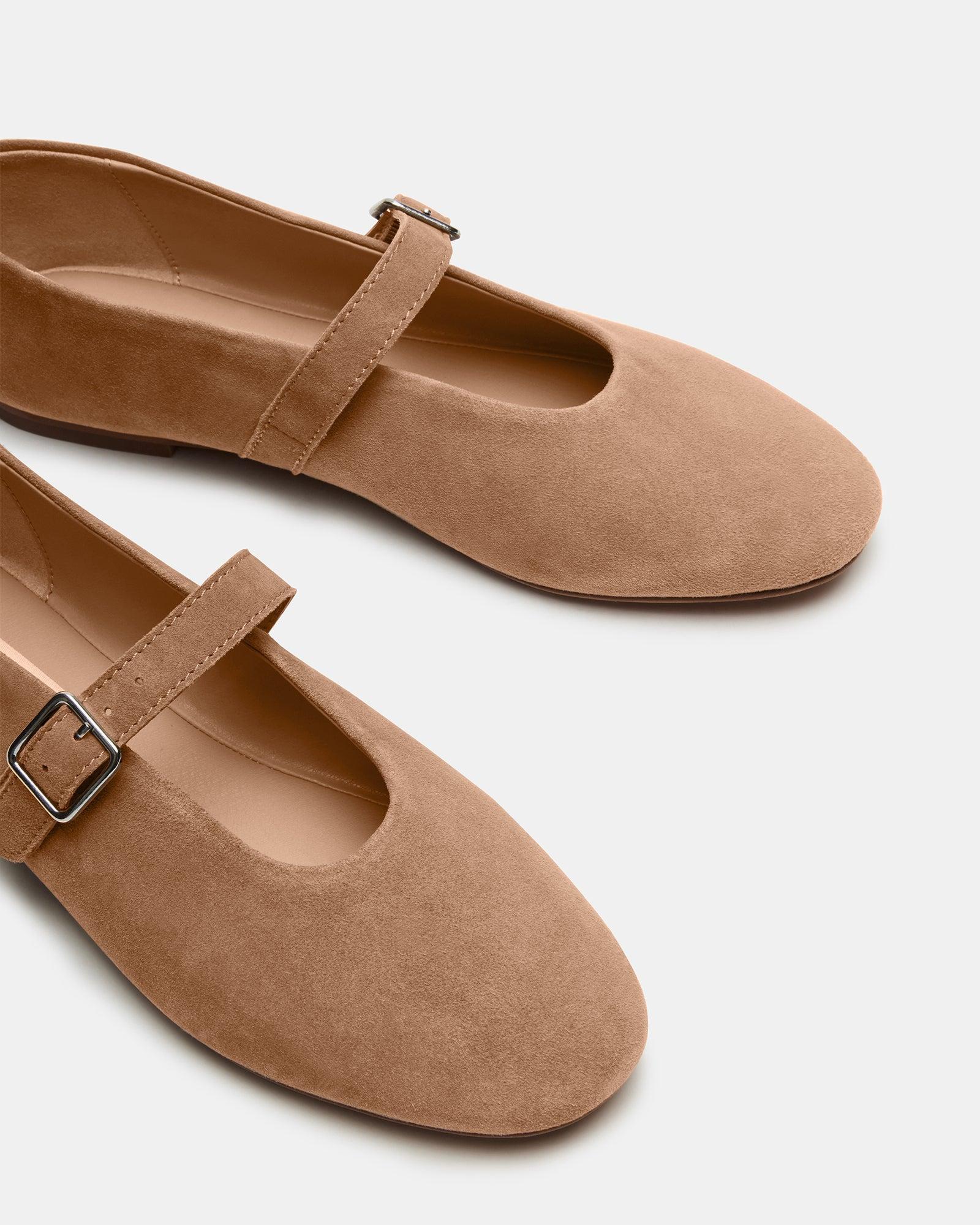DREAMING TAUPE SUEDE Female Product Image