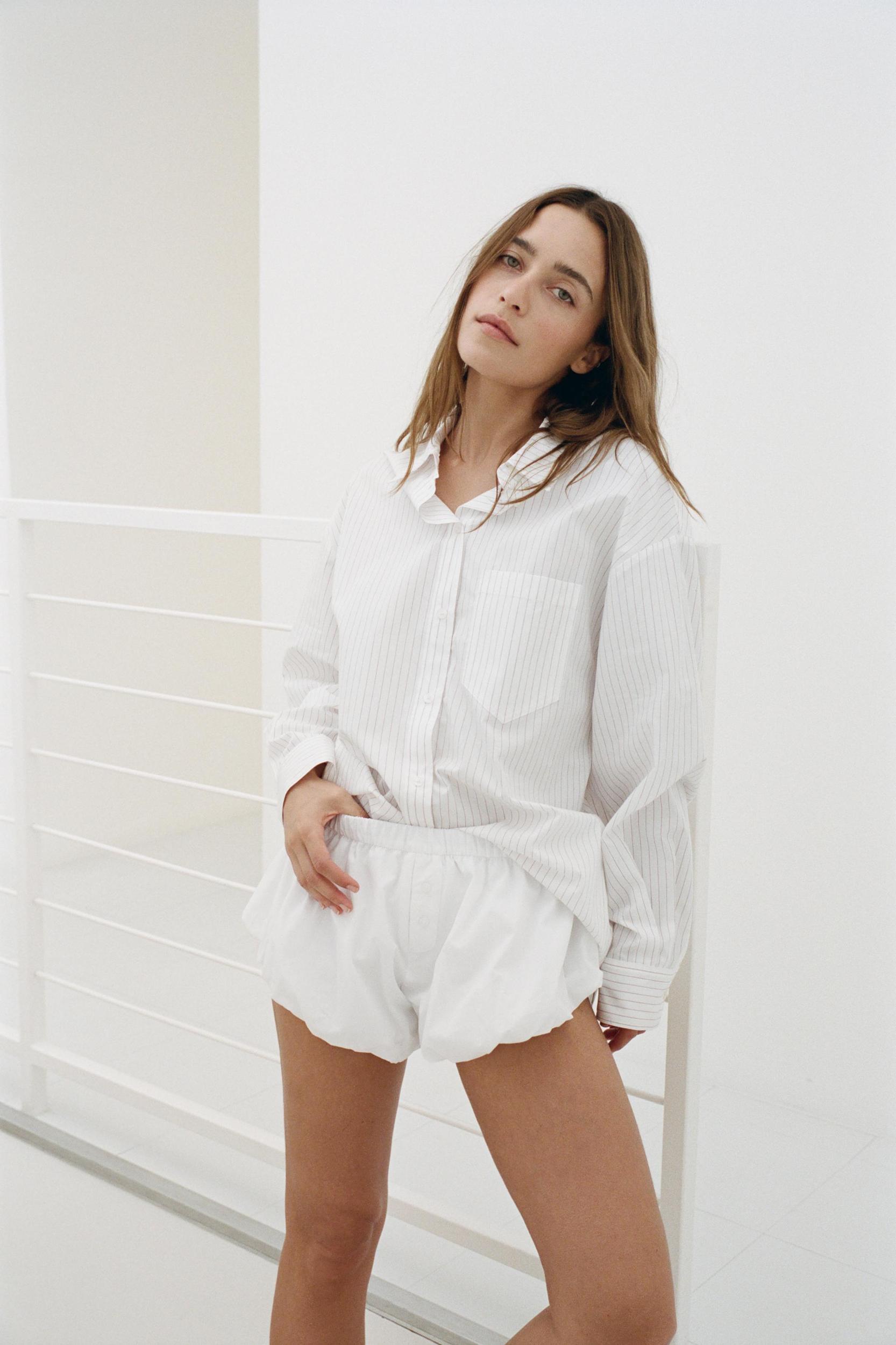 PUFF POPLIN SHORTS Product Image