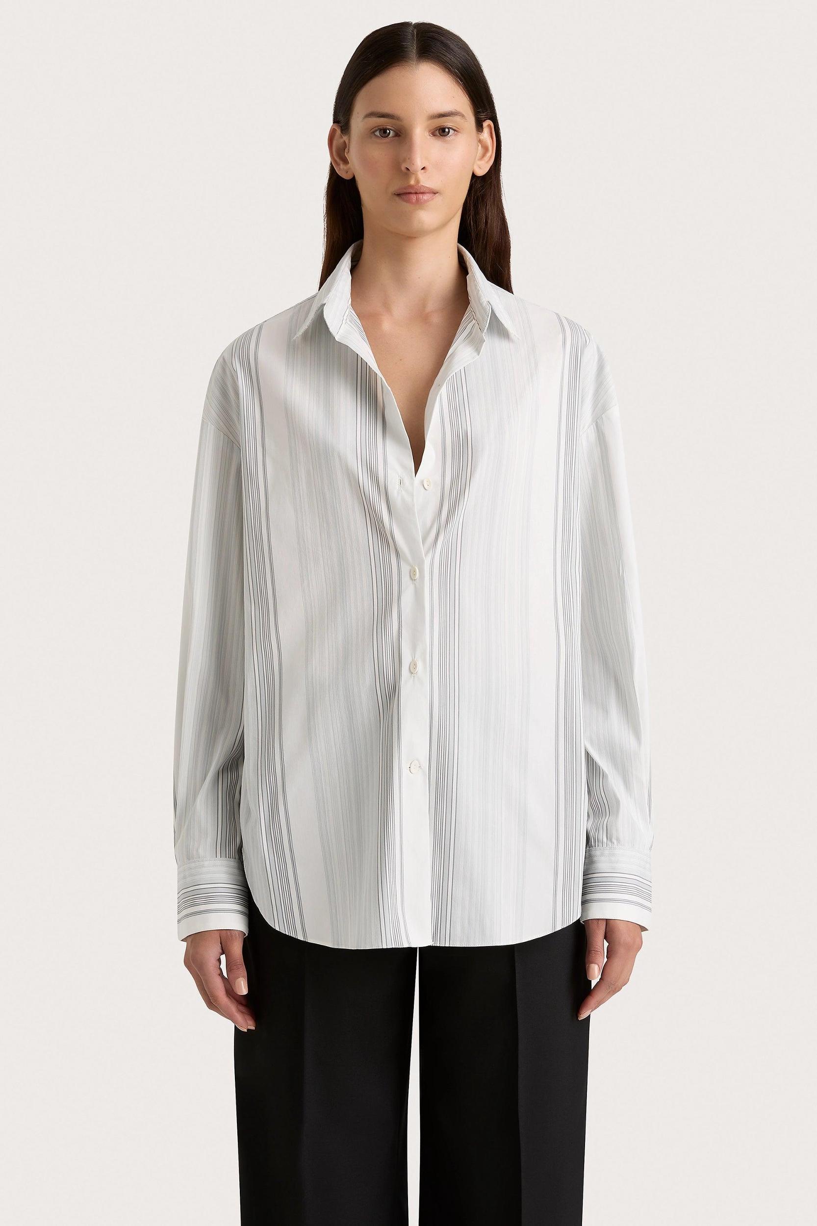 En Vau Short Striped Soft Blue - Final Sale Product Image