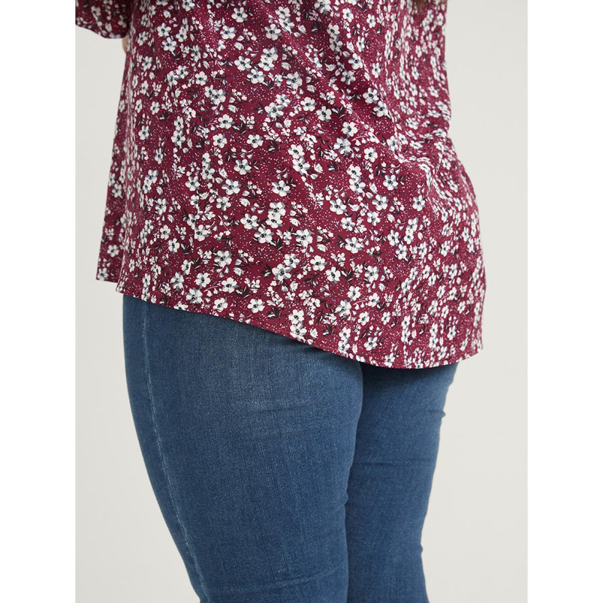 Plus Size Burgundy Floral Lantern Sleeve Arc Hem V Neck Blouse Women Elegant Long Sleeve V-neck Dailywear Blouses BloomChic 28/5X Product Image