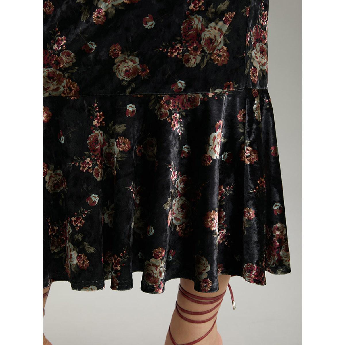 Plus Size Velvet Floral Notched Ruffles Mermaid Hem Dress Black Women Cocktail Velvet Notched collar Long Sleeve Curvy Midi Dress BloomChic 26/4X Product Image