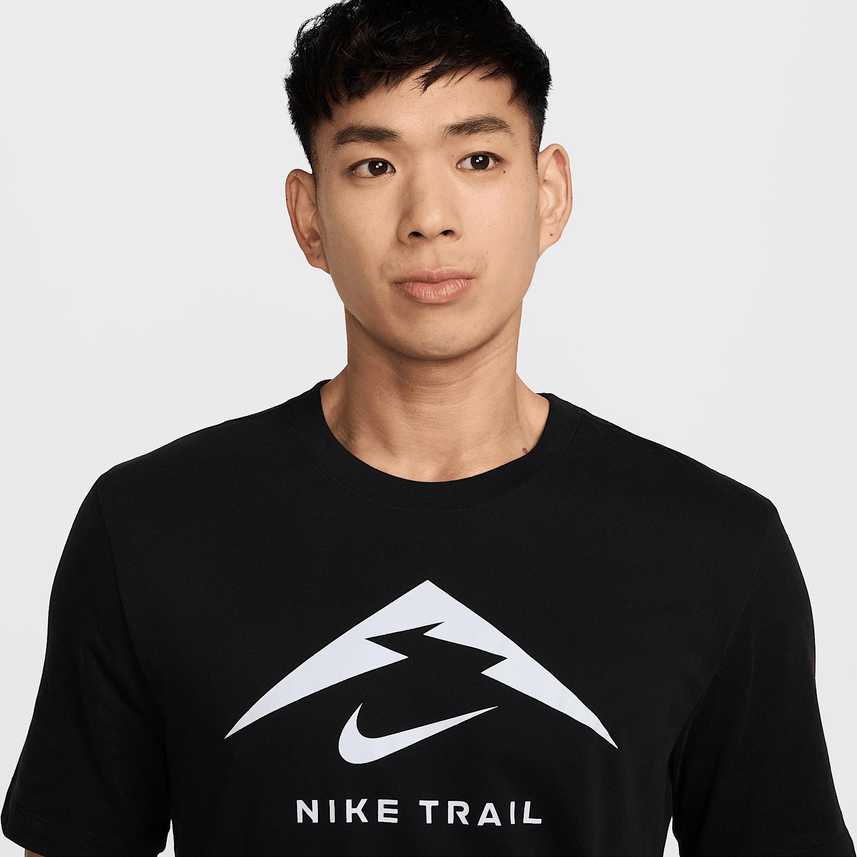 Nike Dri-FIT Men's Trail Running T-Shirt Product Image