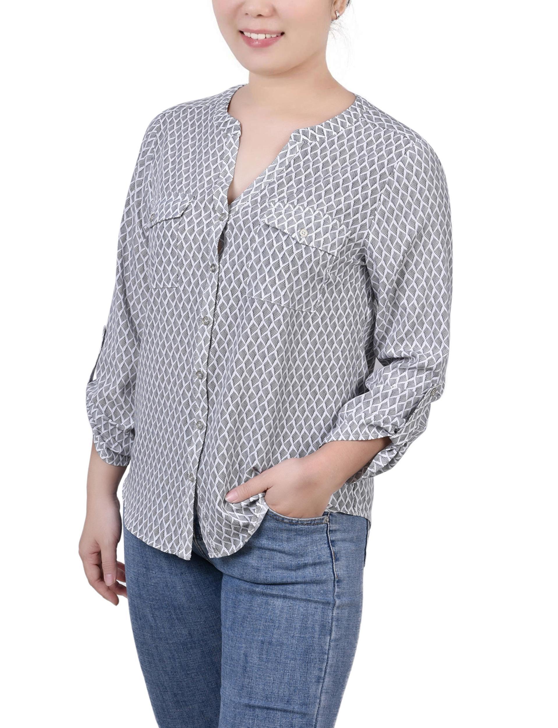 Black White Abstract 3/4 Roll Tab Sleeve Mandarin Collar Blouse - Petite Product Image