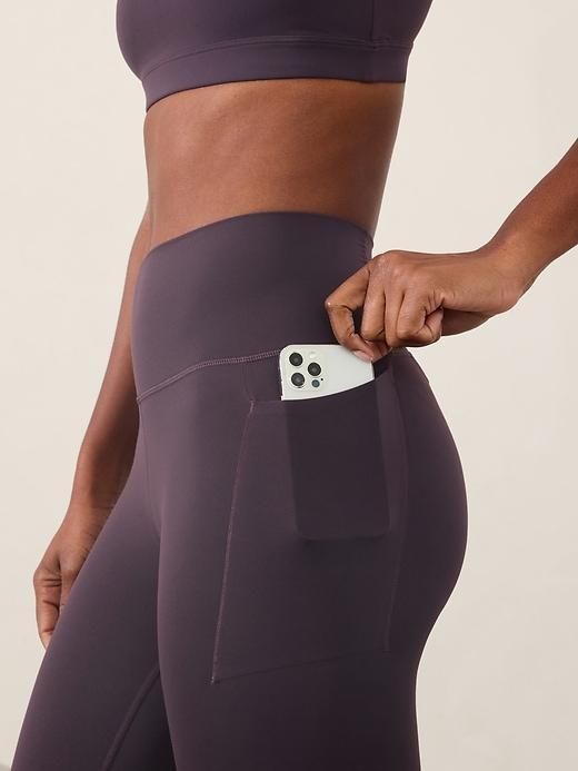 Transcend Stash High Rise Legging Product Image