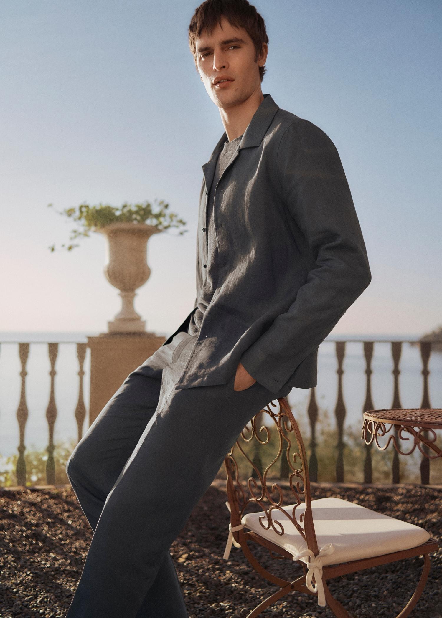 100% linen bowling-collar shirt - Men | MANGO USA Product Image