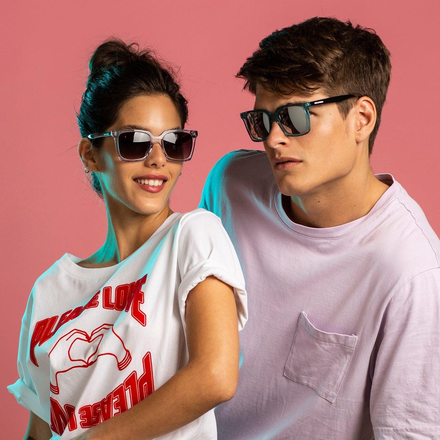 Biscayners Bill Bags Crystal Grey Sunglasses Product Image