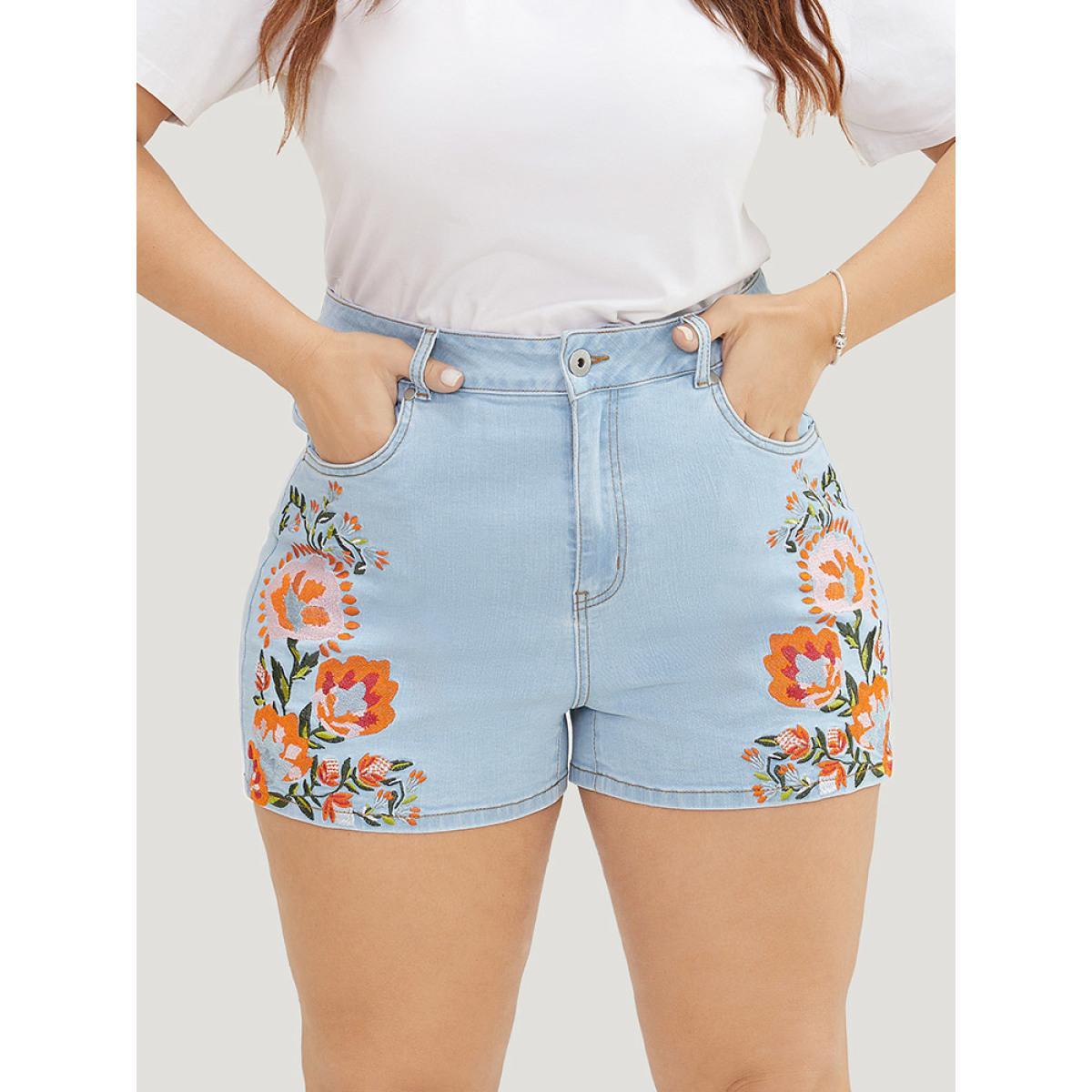 Plus Size High Rise Light Wash Floral Embroidered Denim Shorts Women LightBlue Embroidered No stretch Dailywear Pocket Vacation Denim Shorts BloomChic 10/M Product Image