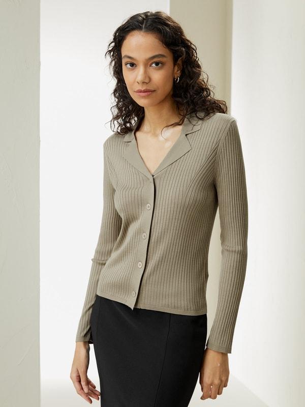 Lapel Collar Spun Silk Cardigan Product Image