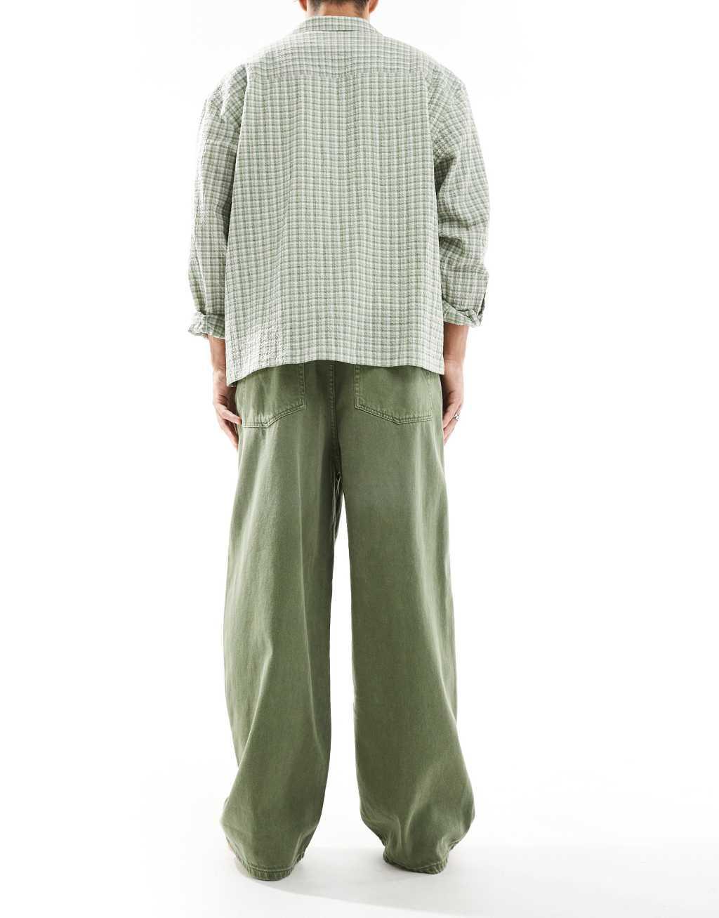 ONLY & SONS Carl balloon fit jeans in green wash Product Image