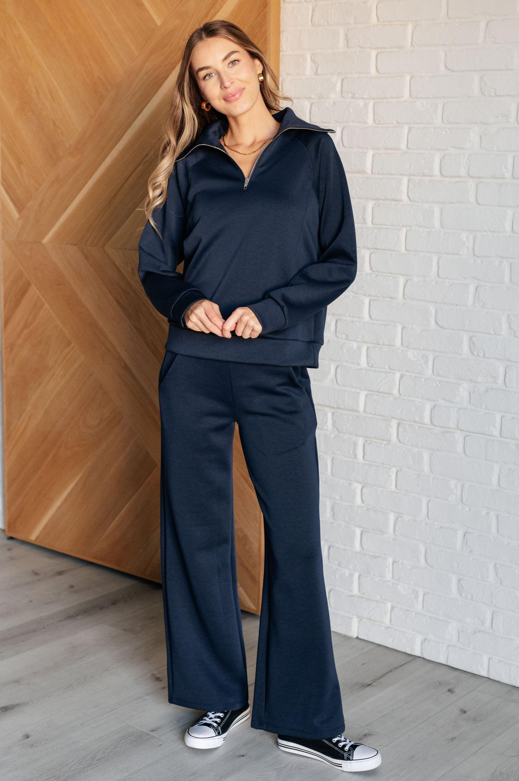 Hamptons Travel Half Zip Pullover in Navy (Online Exclusive) Product Image