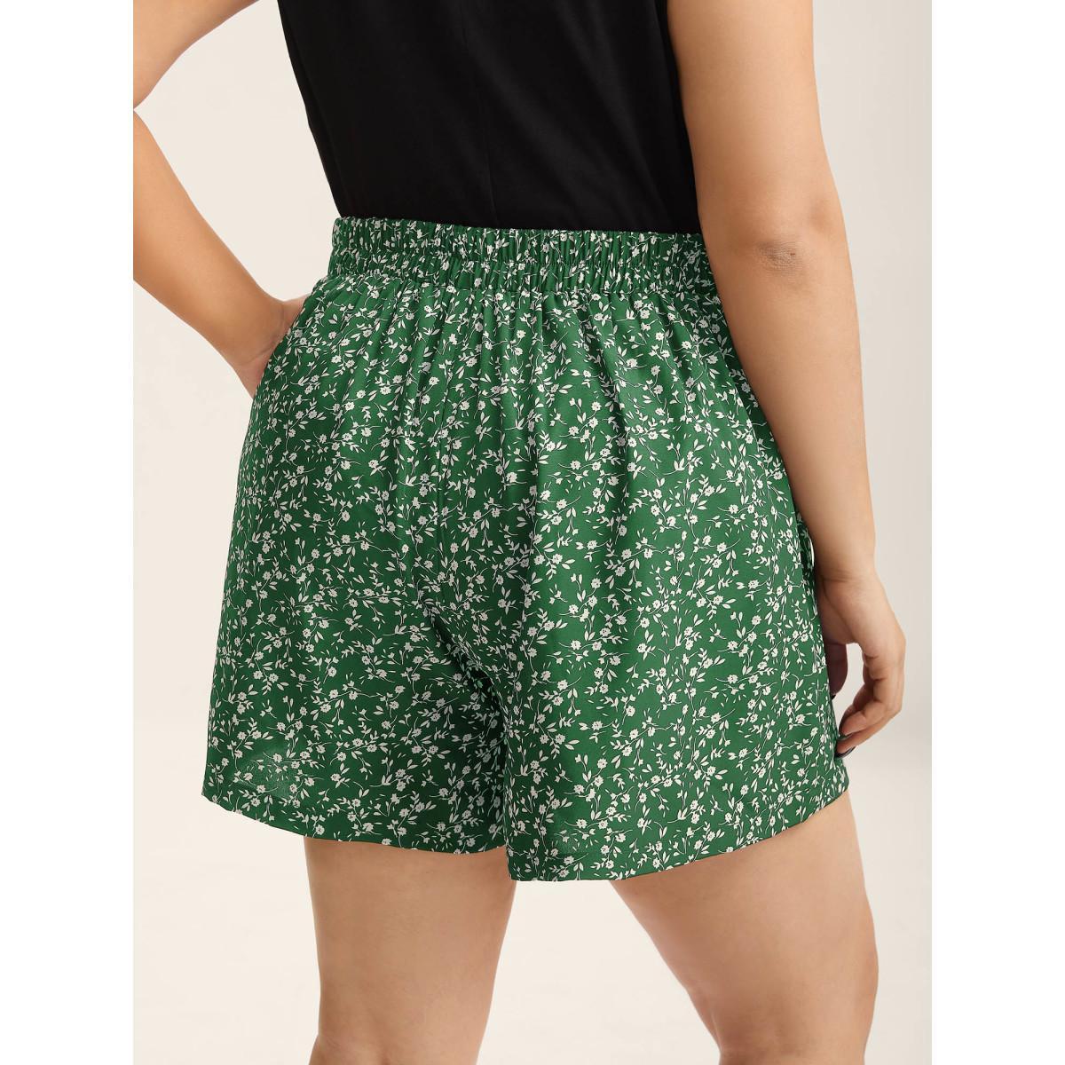 Plus Size Floral Print Wide-Leg Shorts Women LightBlue Elegant Wide Leg Everyday-Elegant Shorts BloomChic 18-20/2X Product Image