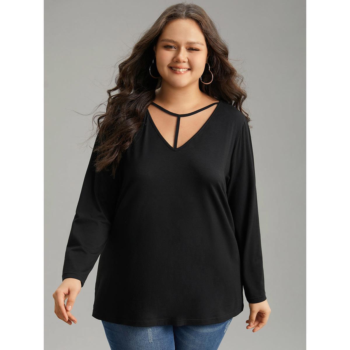 Plus Size Plain Cut Out Long Sleeve T-shirt Black Women Casual Plain Plain Keyhole Cut-Out Dailywear T-shirts BloomChic 10/M Product Image