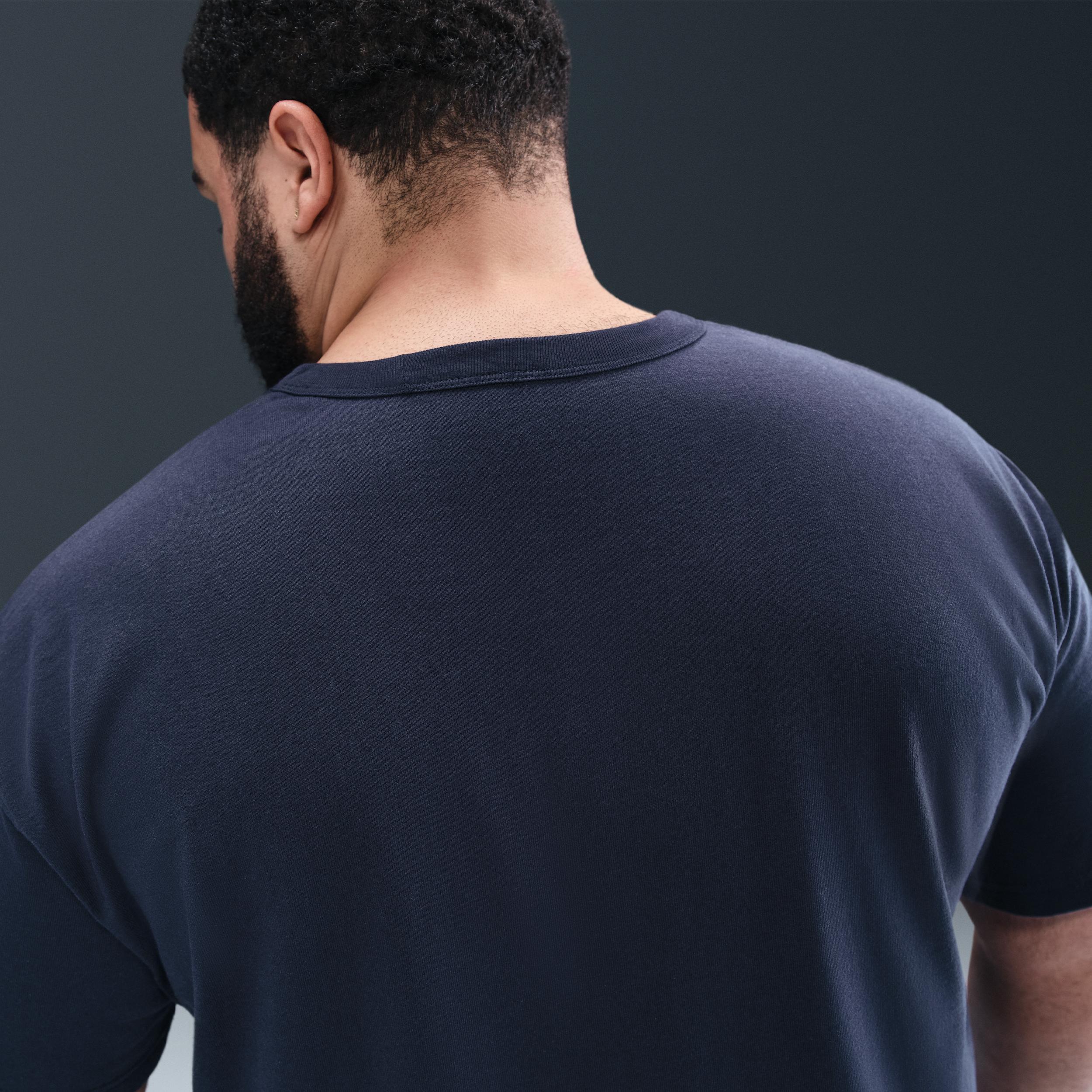 Men's Nike Sportswear Premium Essentials T-Shirt Product Image
