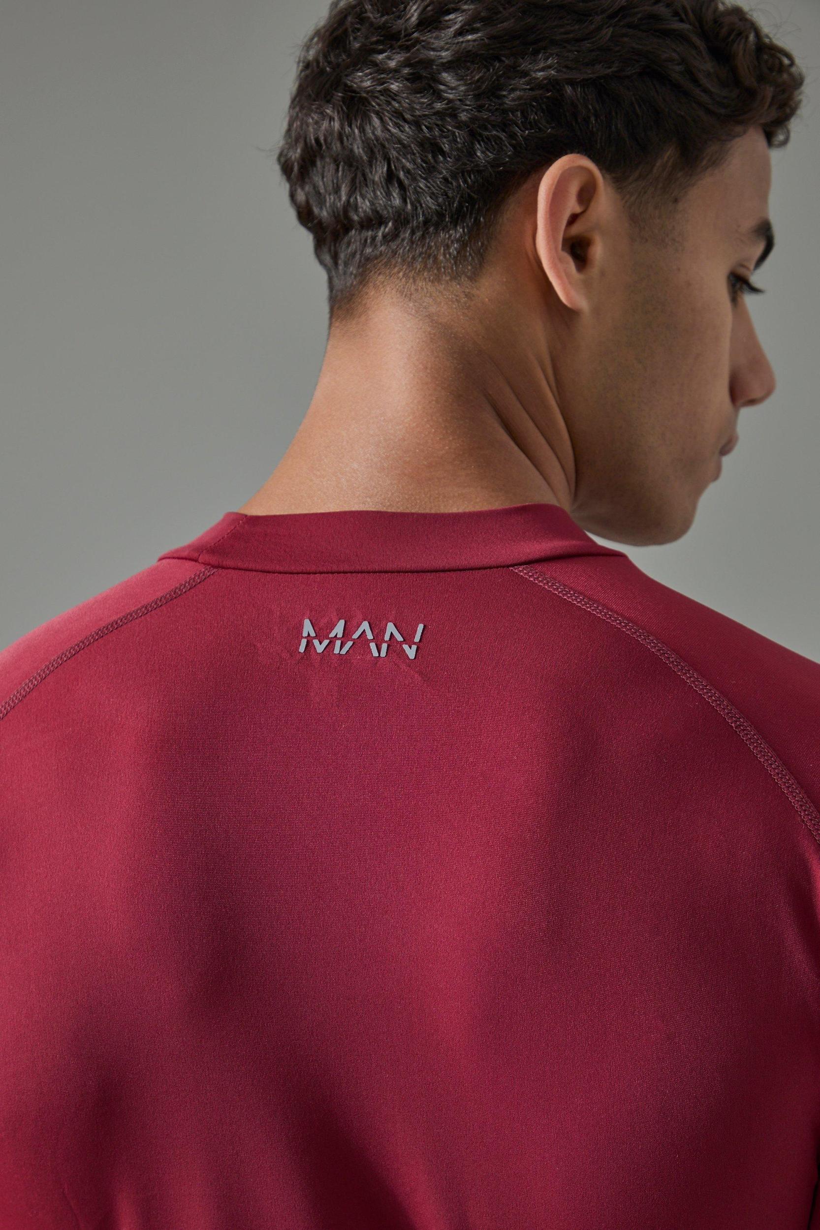 Man Active Long Sleeved High Neck Base Layer | boohooMAN USA Product Image