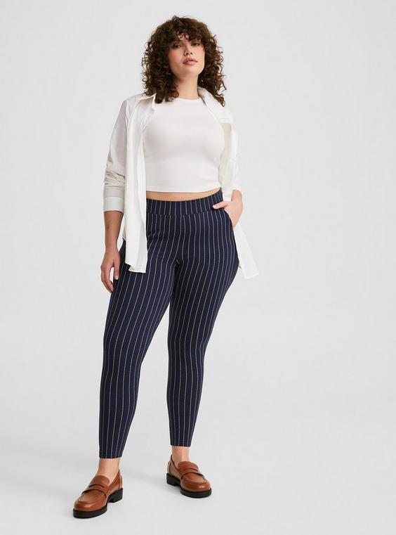 High-Rise Full-Length Pocket Legging Product Image