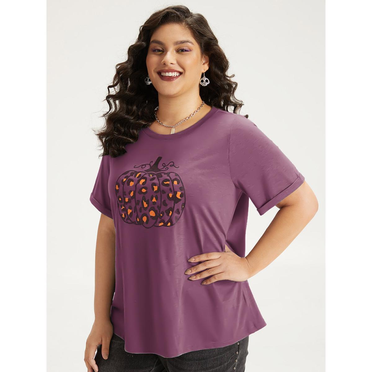 Plus Size Halloween Pumpkin Print Crew Neck T-shirt DustyPink Women Casual Printed Halloween Dailywear T-shirts BloomChic 26/4X Product Image
