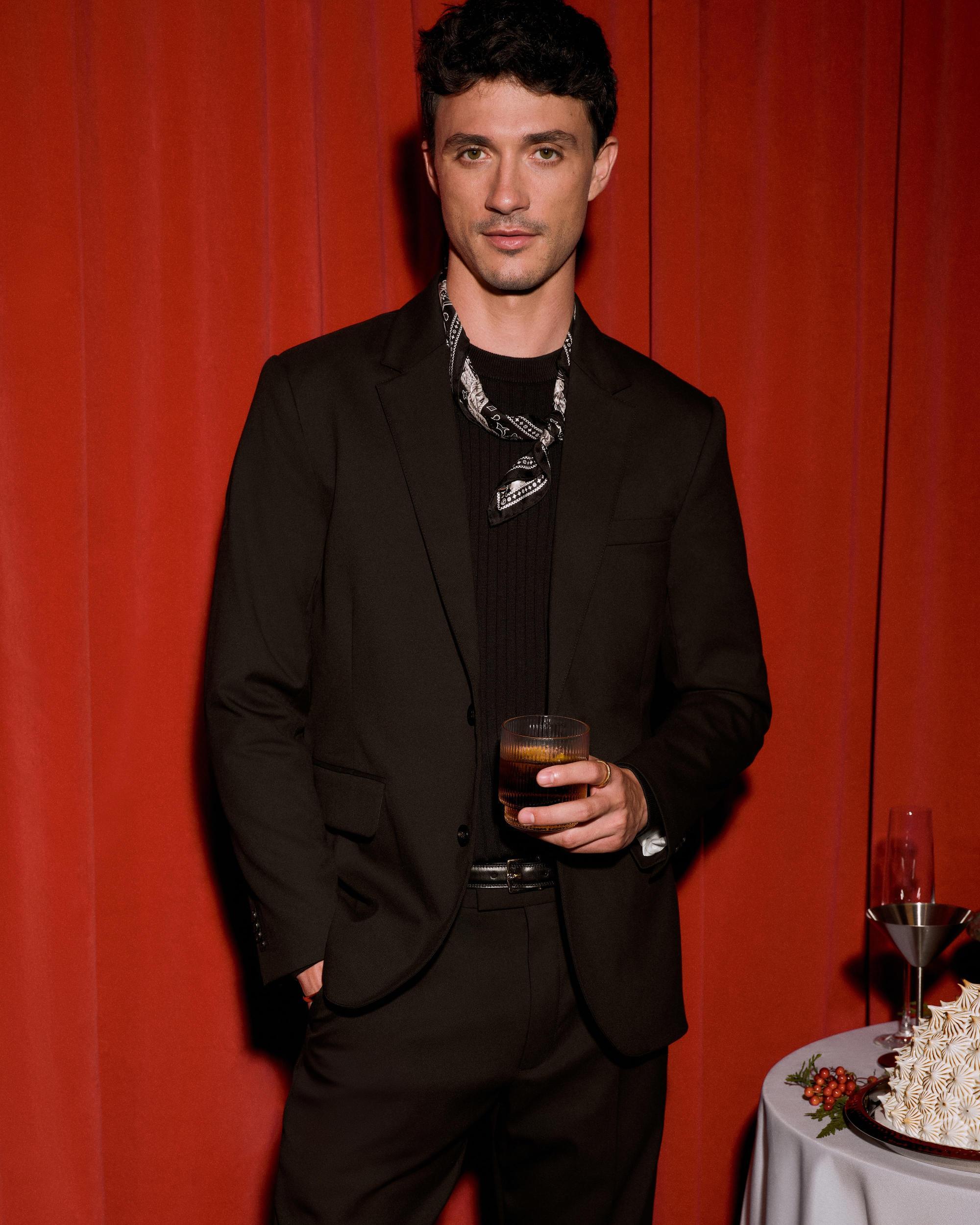 The A&F Collins Tailored Slim Blazer Product Image