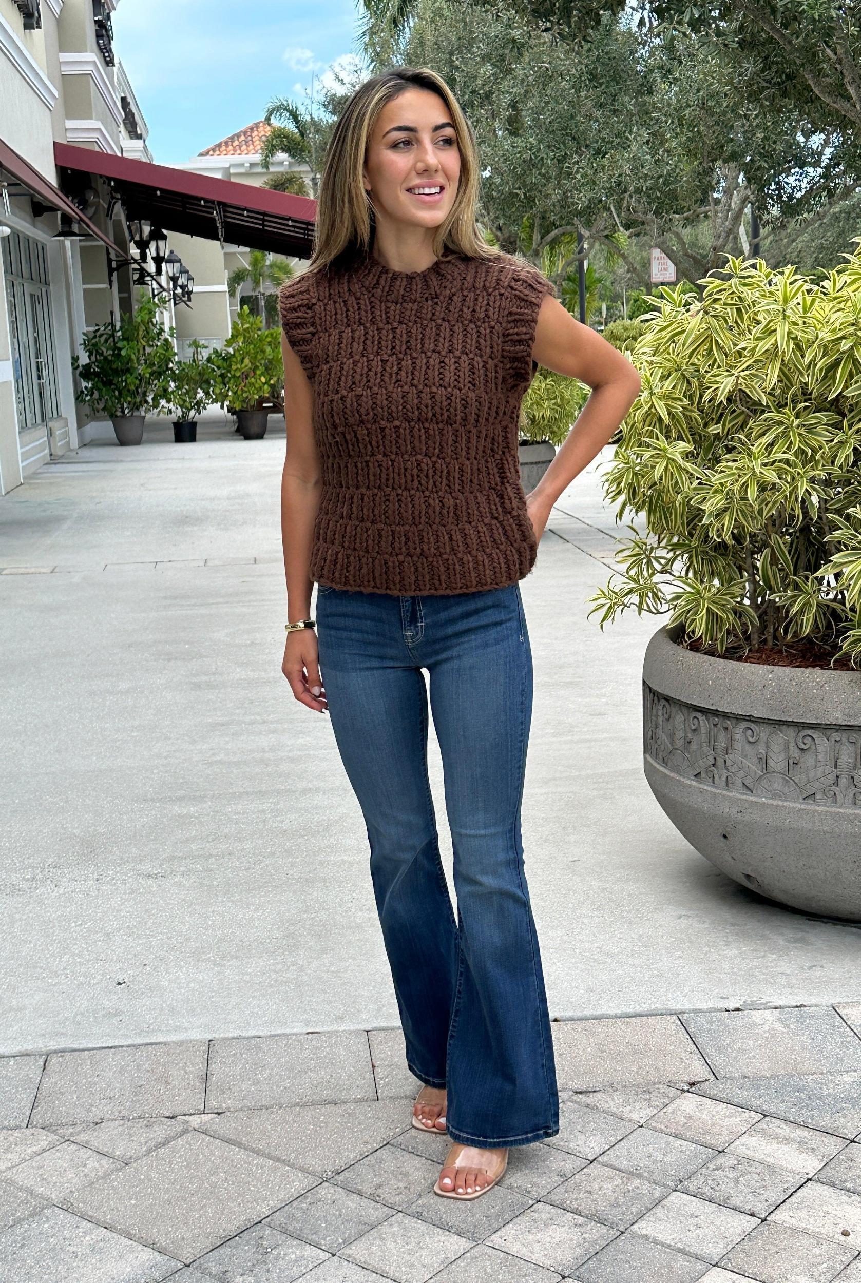 Tina Chunky Knit Vest Product Image