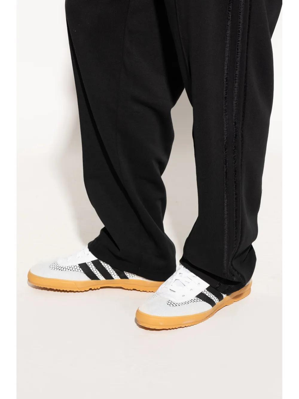 WMNS Tischtennis sneakers Product Image