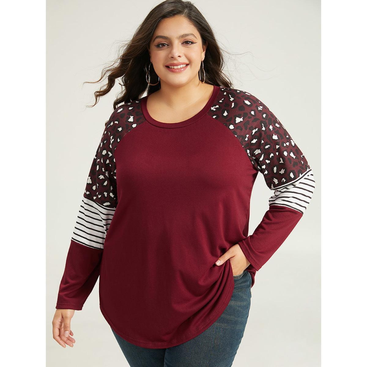 Plus Size Leopard Striped Patchwork Raglan Sleeve T-shirt Burgundy Women Casual Contrast Leopard Round Neck Dailywear T-shirts BloomChic 26/4X Product Image