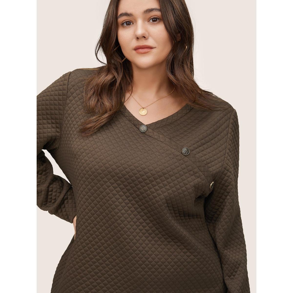 Plus Size Plain Argyle Quilted Button Detail Sweatshirt Women DarkBrown Casual Non V-neck Everyday Sweatshirts BloomChic 18-20/2X Product Image
