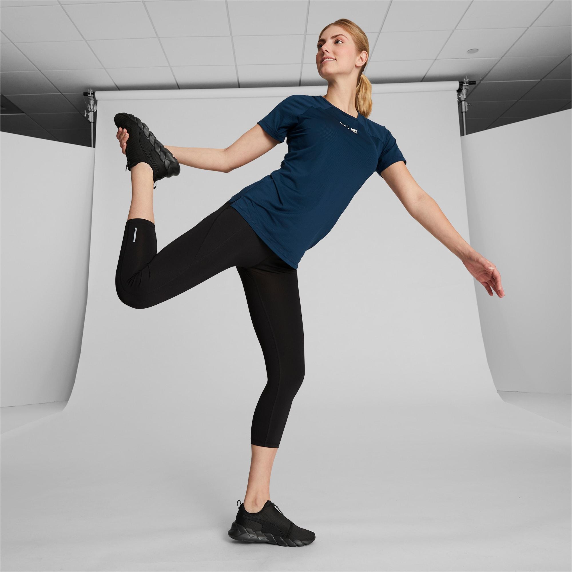 Weave Zip Women's Training Shoes Product Image